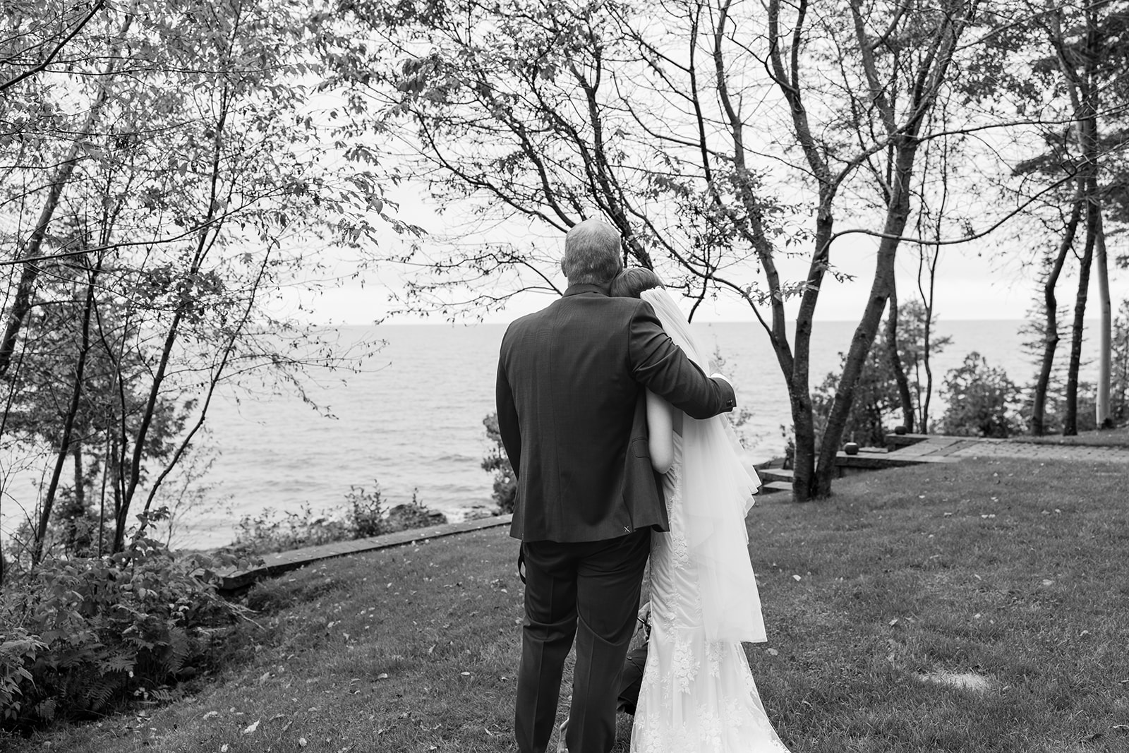 Couple enjoy a first look at the Keweenaw Castle during their Upper Peninsula Michigan elopement